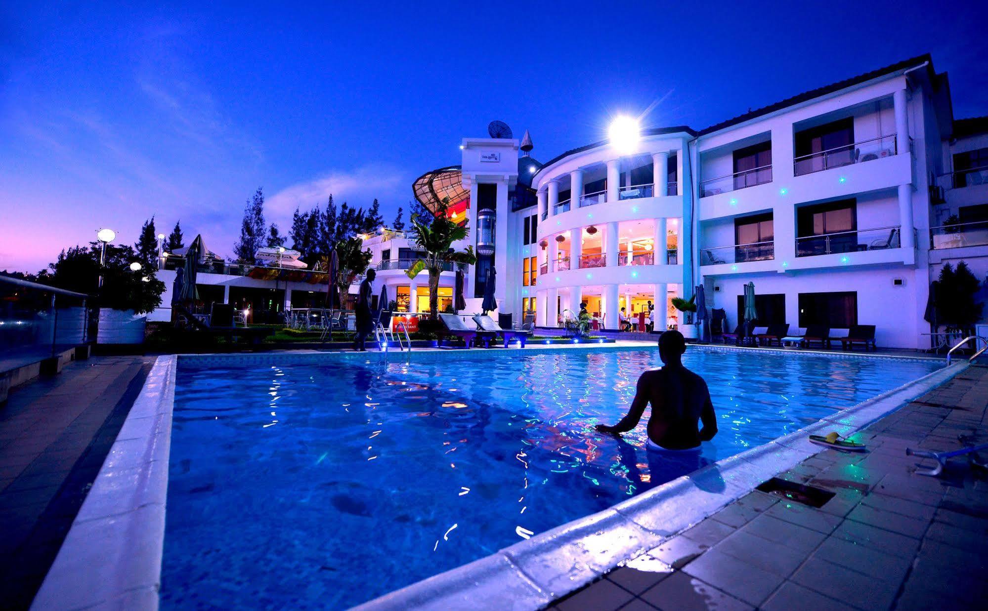 The Manor Hotel Kigali Exteriör bild